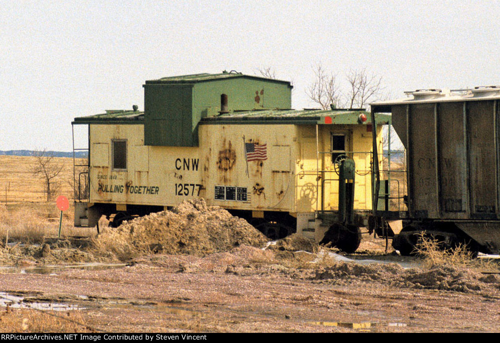 Chicago & Northwestern caboose CNW #12577